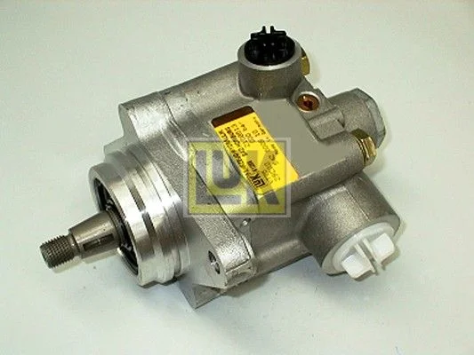 POMPE DE DIRECTION SCANIA 113 SERIE 340-360