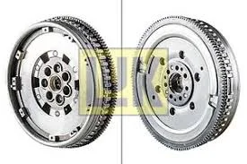VOLANT.M RENAULT LAGUNA B56 /VOLVO 540