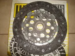 DISQUE D'EMB MERCEDES SPRINTER,VITO D228X26  USF