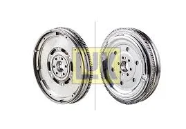 VOLANT  VW PASS 1,9 TDI - A4-A6 =4150231100