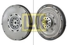 VOLANT VW PASSAT  3B2