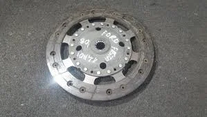 DISQUE D'EMB FORD FIESTA V 1.4 TDCI>02-12< 17DENTS USF